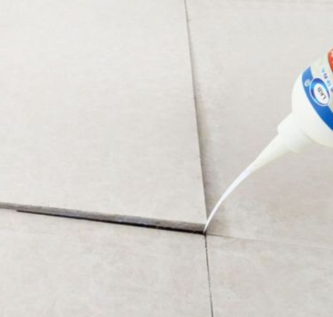 诸暨瓷砖空鼓维修公司分享卫生间瓷砖脱落的原因可能有以下几点